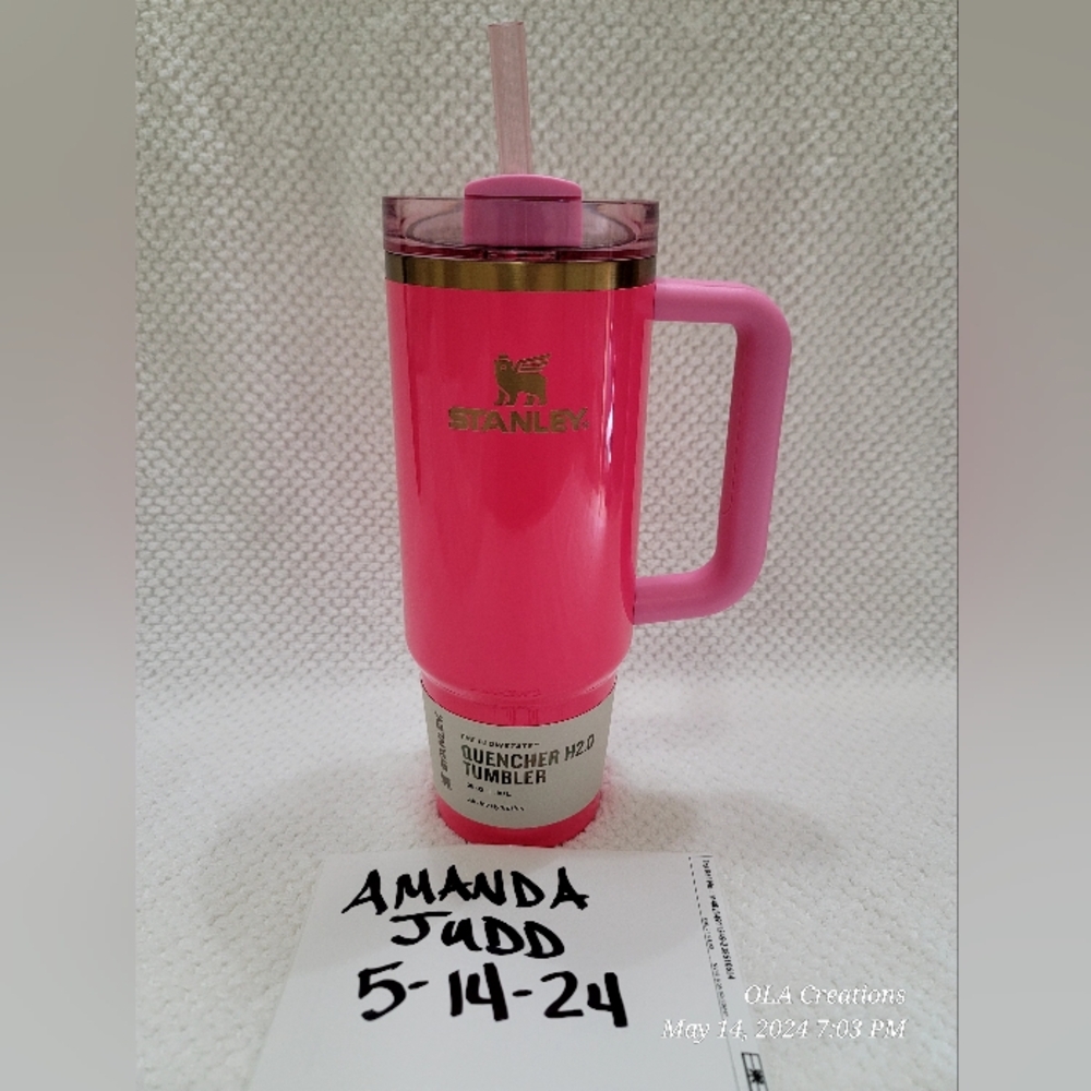 BNWT Stanley 30 oz Pink Parade